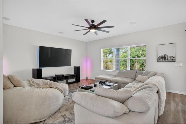 3996 REFLECTION DOCK DRIVE, Seffner, FL 33584