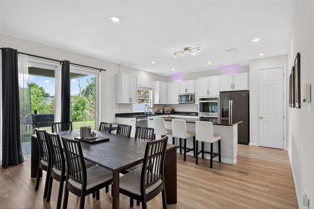 3996 REFLECTION DOCK DRIVE, Seffner, FL 33584