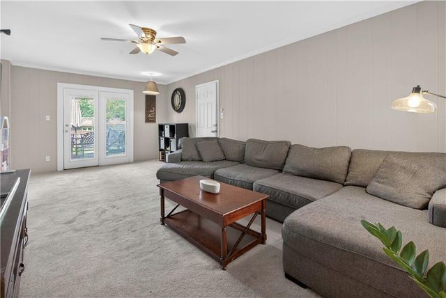 9802 Eby Street, Overland Park, KS 66212