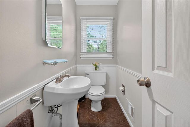 9802 Eby Street, Overland Park, KS 66212