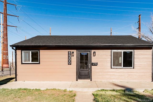 1300 S Quivas Street, Denver, CO 80223