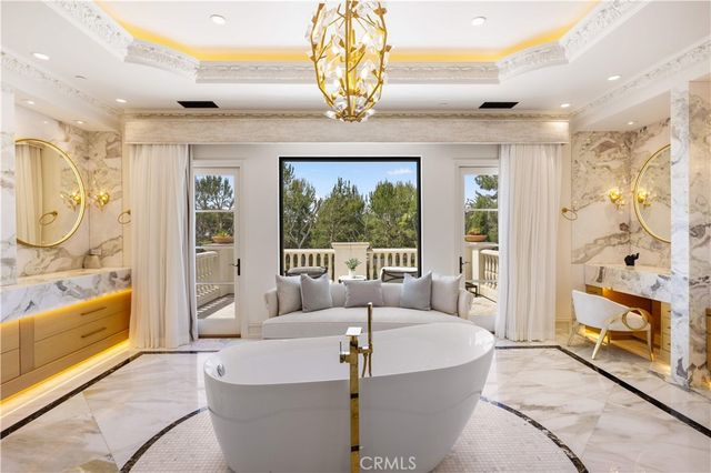 22 Deep Sea, Newport Coast, CA 92657