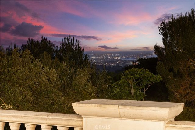 22 Deep Sea, Newport Coast, CA 92657