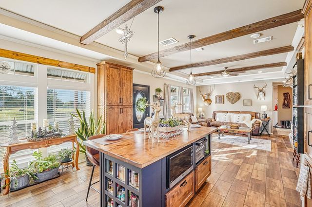 378 Aime Real Ranch Rd, Kerrville, TX 78028