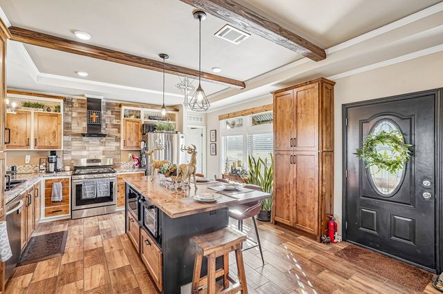 378 Aime Real Ranch Rd, Kerrville, TX 78028