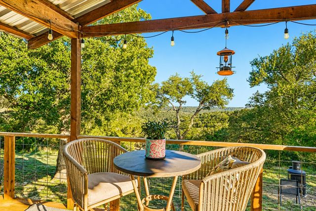 378 Aime Real Ranch Rd, Kerrville, TX 78028