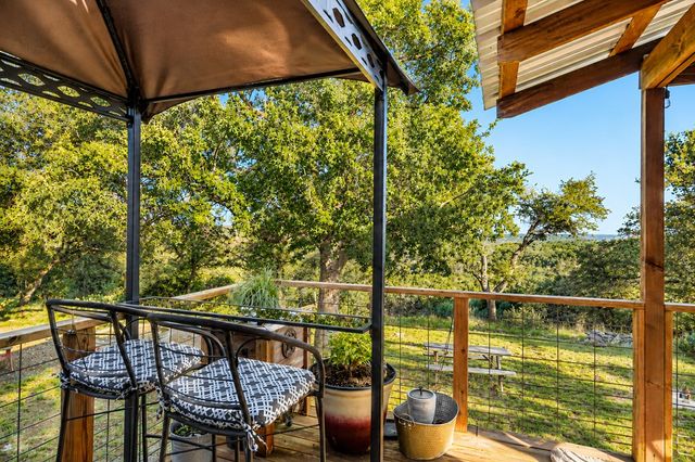 378 Aime Real Ranch Rd, Kerrville, TX 78028