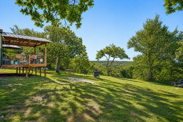 378 Aime Real Ranch Rd, Kerrville, TX 78028