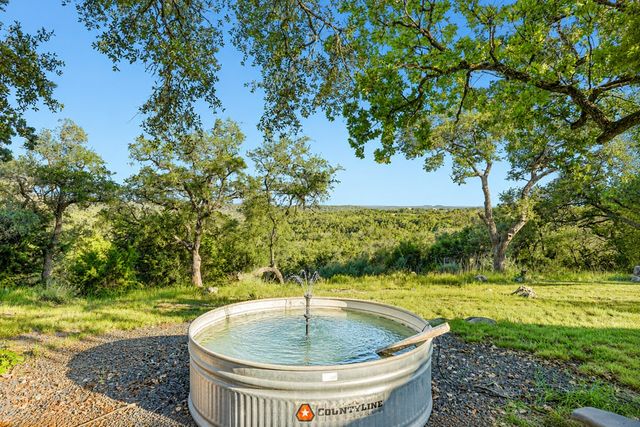 378 Aime Real Ranch Rd, Kerrville, TX 78028