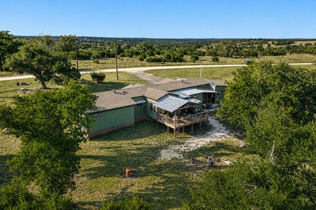 378 Aime Real Ranch Rd, Kerrville, TX 78028