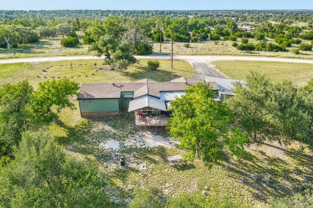 378 Aime Real Ranch Rd, Kerrville, TX 78028