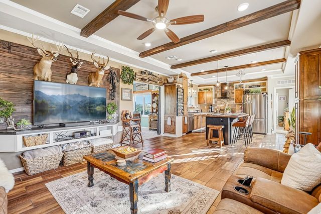 378 Aime Real Ranch Rd, Kerrville, TX 78028