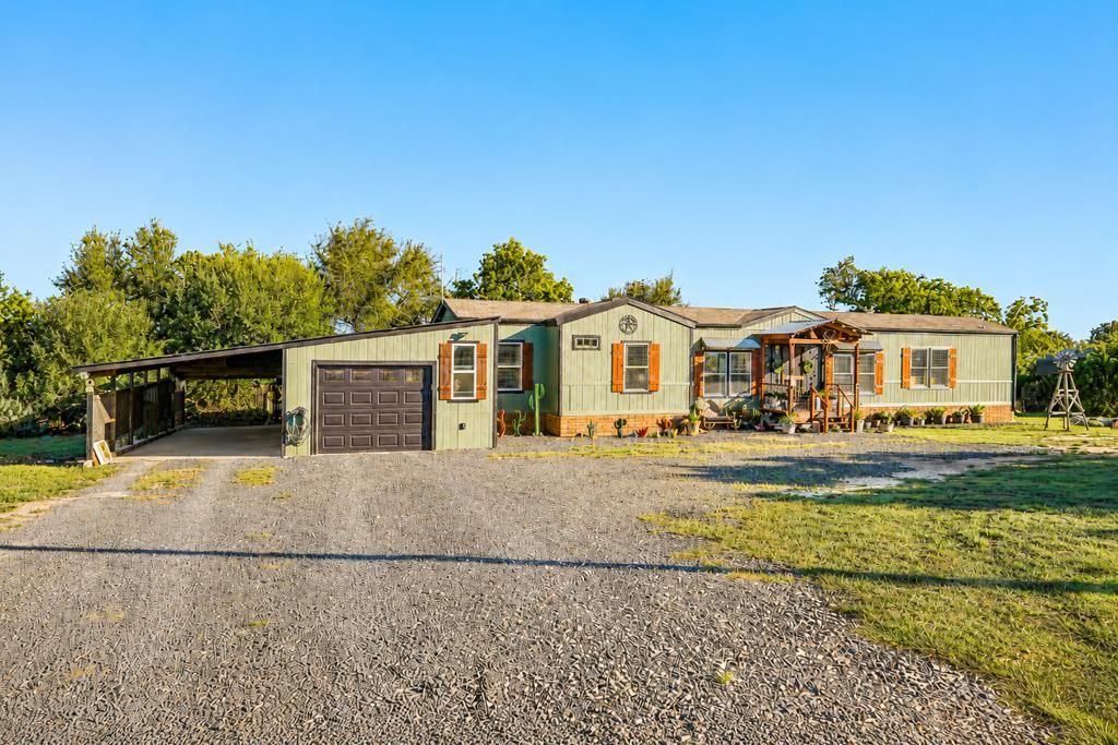 378 Aime Real Ranch Rd, Kerrville, TX 78028