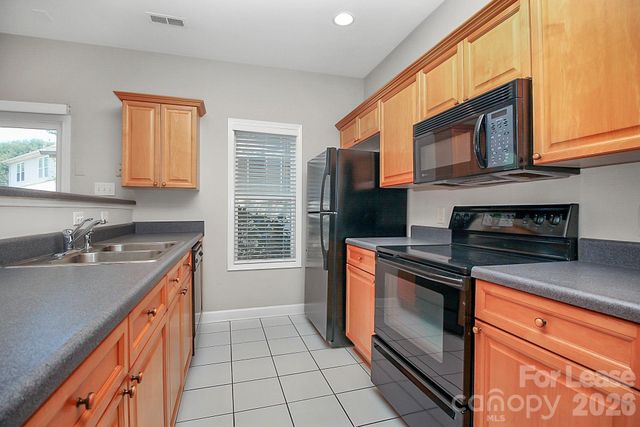 12547 Walden Lea Drive, Huntersville, NC 28078
