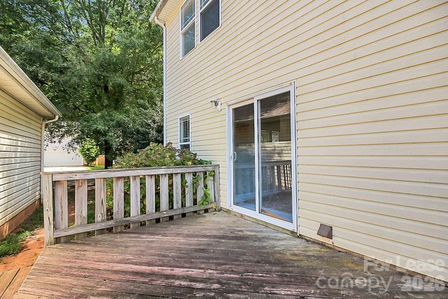 12547 Walden Lea Drive, Huntersville, NC 28078