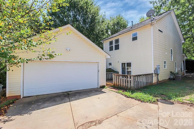 12547 Walden Lea Drive, Huntersville, NC 28078