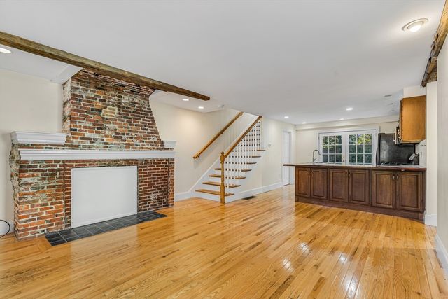 37 Water Street 37, Concord, MA 01742