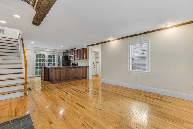 37 Water Street 37, Concord, MA 01742
