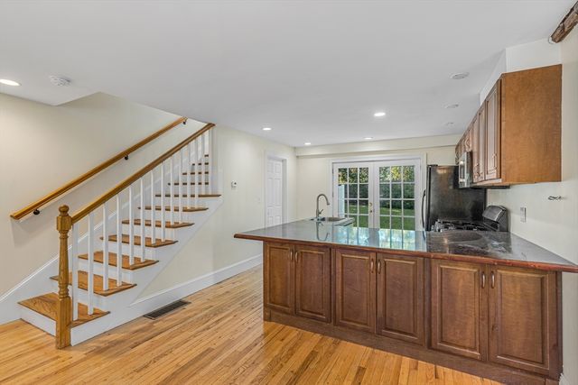 37 Water Street 37, Concord, MA 01742