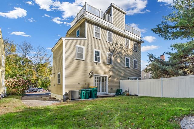 37 Water Street 37, Concord, MA 01742
