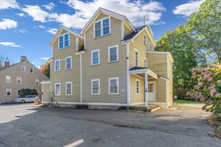 37 Water Street 37, Concord, MA 01742