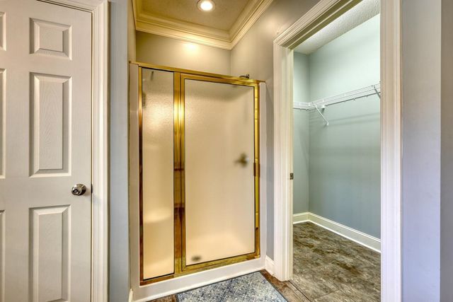112 Glen Eagle Ct D202, Clayton, GA 30525
