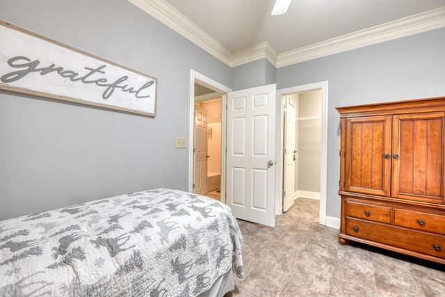 112 Glen Eagle Ct D202, Clayton, GA 30525