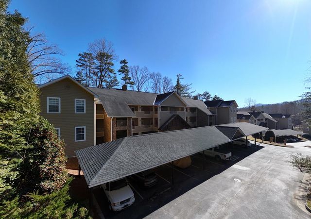 112 Glen Eagle Ct D202, Clayton, GA 30525