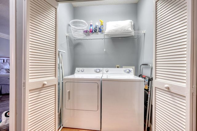 112 Glen Eagle Ct D202, Clayton, GA 30525
