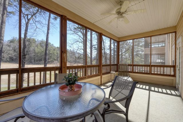 112 Glen Eagle Ct D202, Clayton, GA 30525