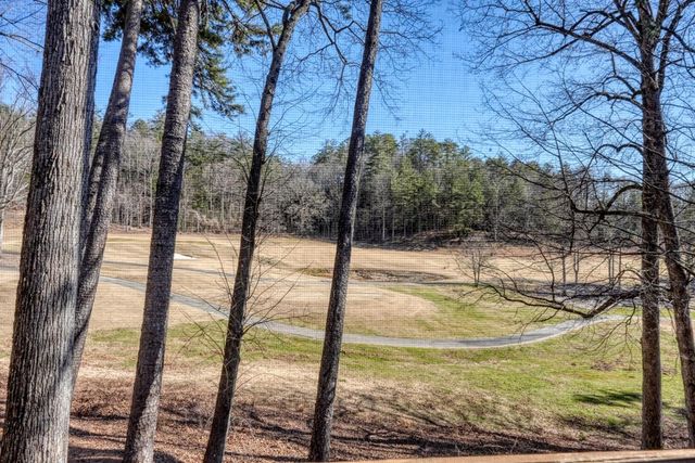 112 Glen Eagle Ct D202, Clayton, GA 30525