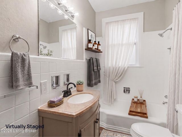 900 W Ashland Ave, Louisville, KY 40215