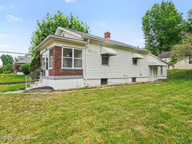 900 W Ashland Ave, Louisville, KY 40215