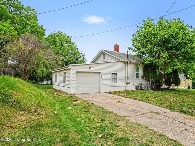 900 W Ashland Ave, Louisville, KY 40215