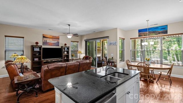 442 Granite Lake Court, Denver, NC 28037