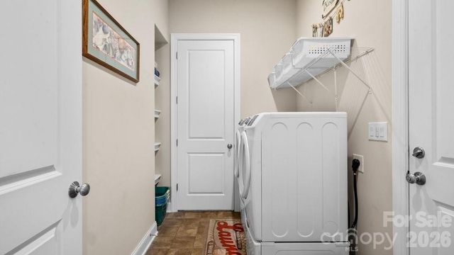 442 Granite Lake Court, Denver, NC 28037