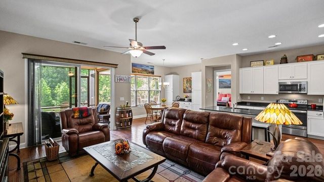 442 Granite Lake Court, Denver, NC 28037