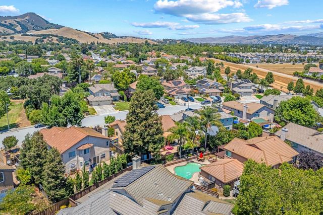 350 Via Largo, Morgan Hill, CA 95037