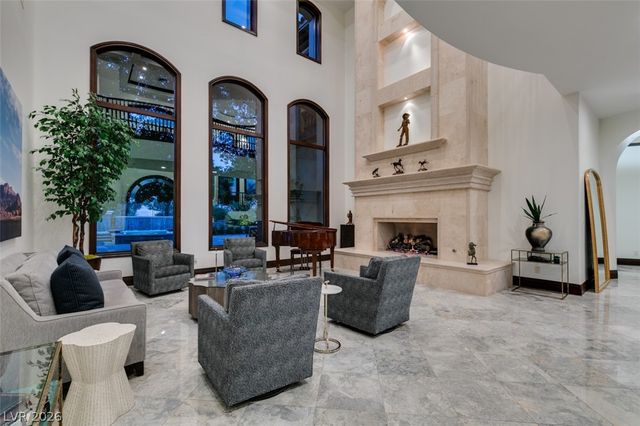 11 Quintessa Circle, Las Vegas, NV 89141