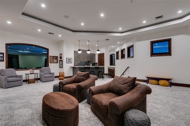 11 Quintessa Circle, Las Vegas, NV 89141