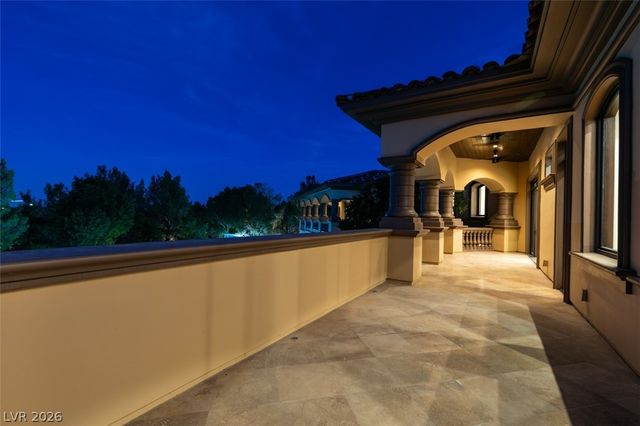 11 Quintessa Circle, Las Vegas, NV 89141