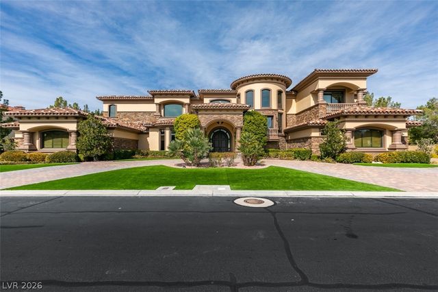 11 Quintessa Circle, Las Vegas, NV 89141