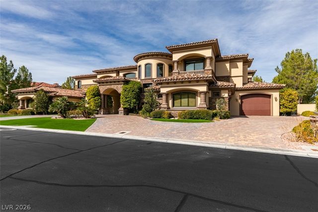 11 Quintessa Circle, Las Vegas, NV 89141