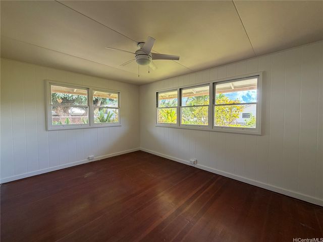 284 Kuliouou Road A, Honolulu, HI 96821