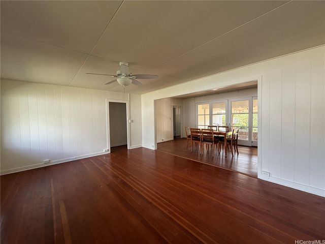 284 Kuliouou Road A, Honolulu, HI 96821