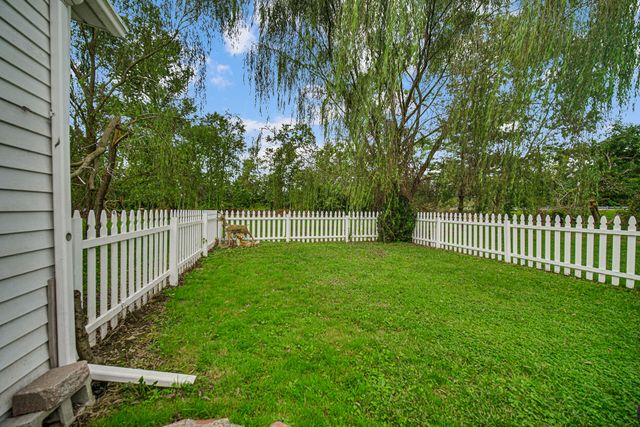 1290 Old Porter Road, Porter, IN 46304