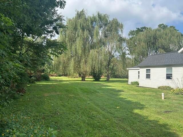 1290 Old Porter Road, Porter, IN 46304