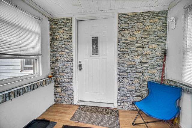 1290 Old Porter Road, Porter, IN 46304