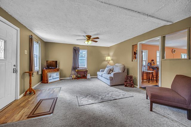 1290 Old Porter Road, Porter, IN 46304