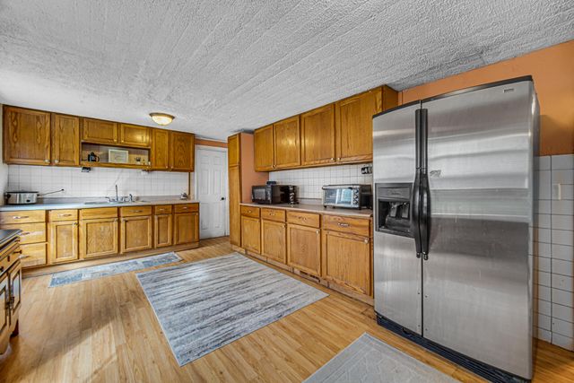 1290 Old Porter Road, Porter, IN 46304